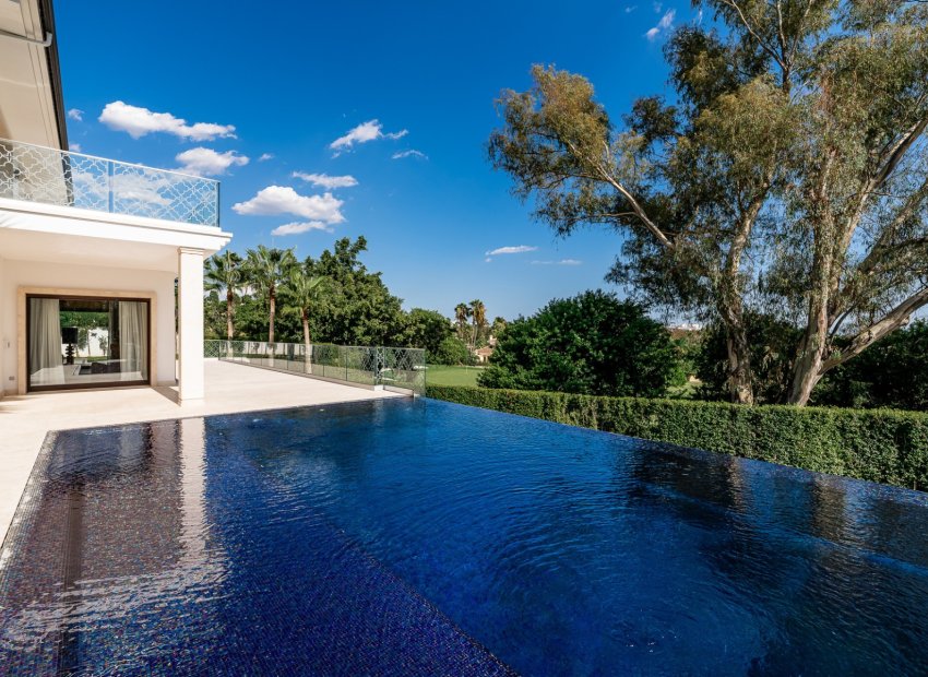 Herverkoop - Villa - Marbella - Nueva Andalucía