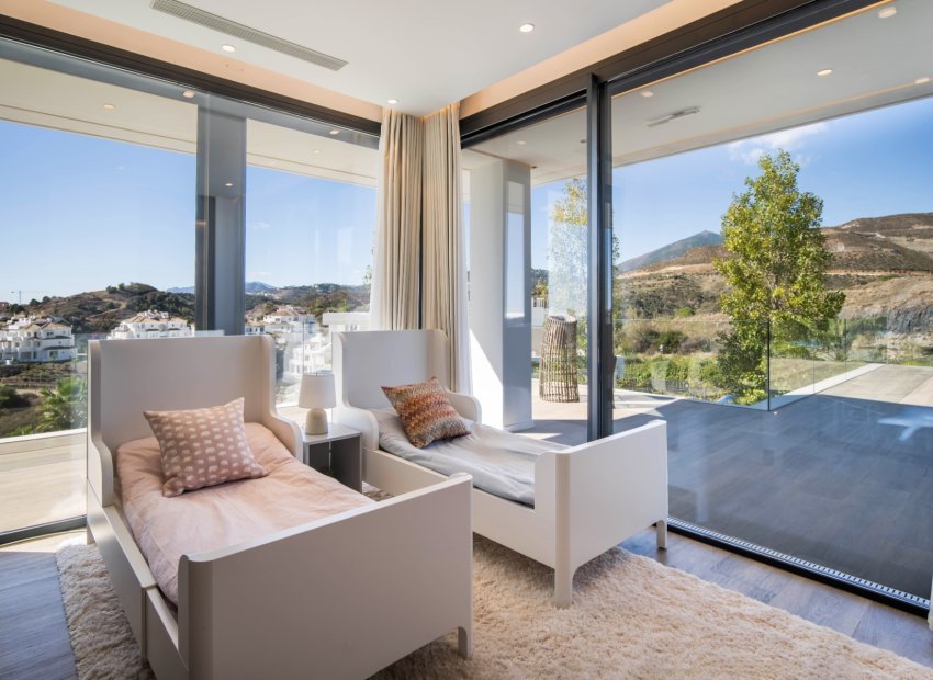 Herverkoop - Villa - Marbella - Nueva Andalucía