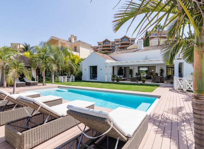 Herverkoop - Villa - Marbella - Nueva Andalucía