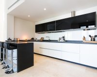 Herverkoop - Villa - Marbella - Nueva Andalucía