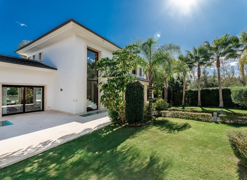 Herverkoop - Villa - Marbella - Nueva Andalucía