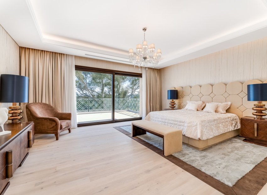 Herverkoop - Villa - Marbella - Nueva Andalucía