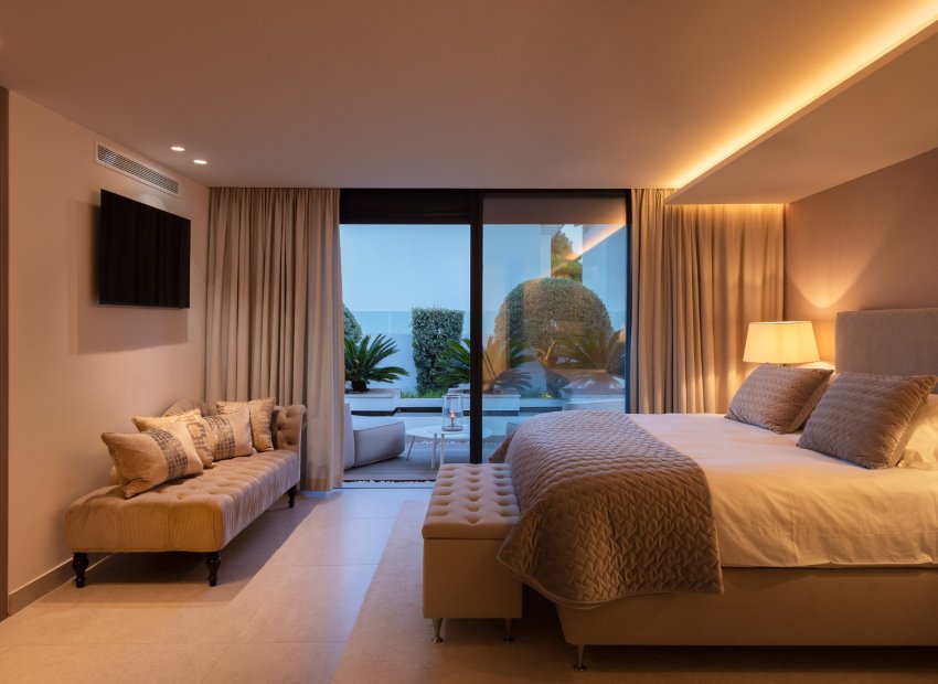 Herverkoop - Villa - Marbella - Nueva Andalucía