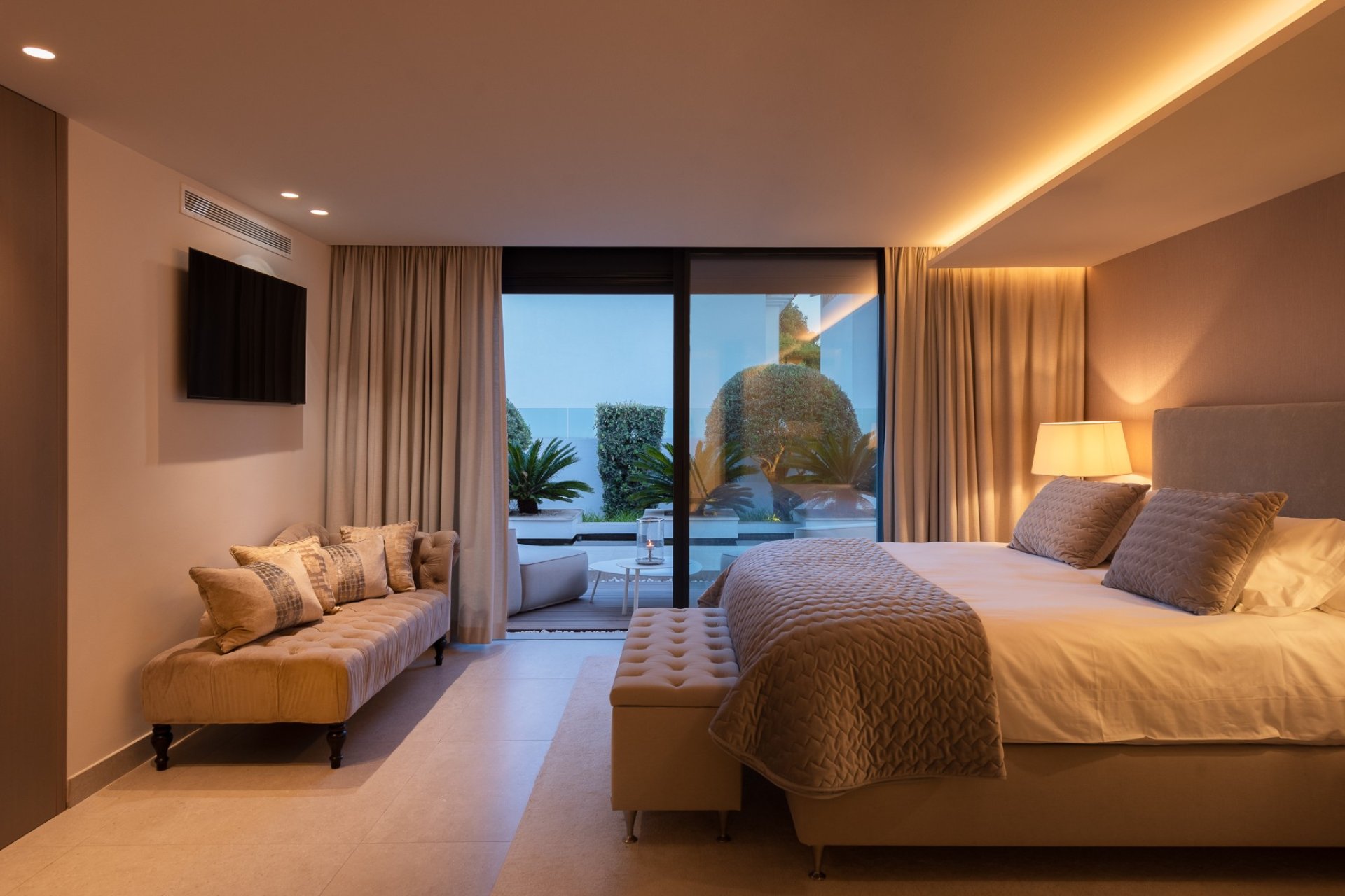 Herverkoop - Villa - Marbella - Nueva Andalucía