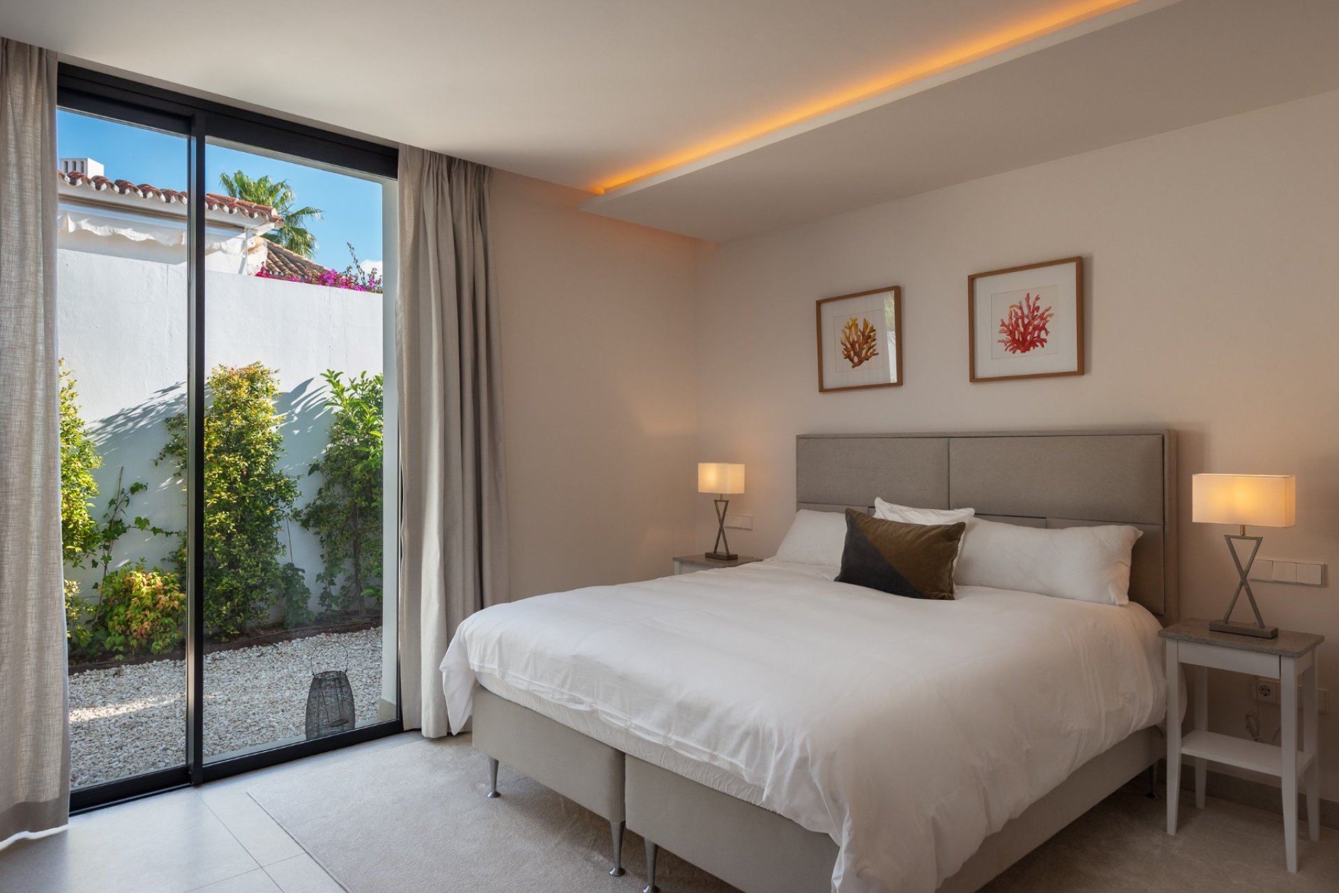 Herverkoop - Villa - Marbella - Nueva Andalucía