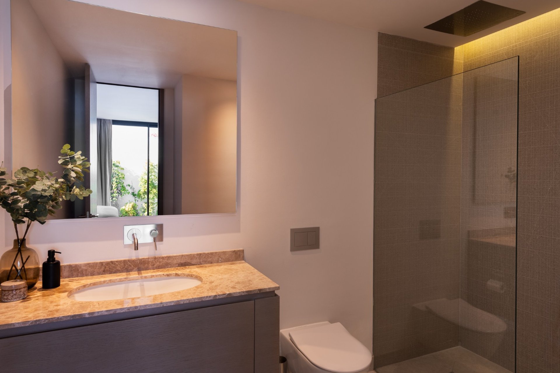 Herverkoop - Villa - Marbella - Nueva Andalucía