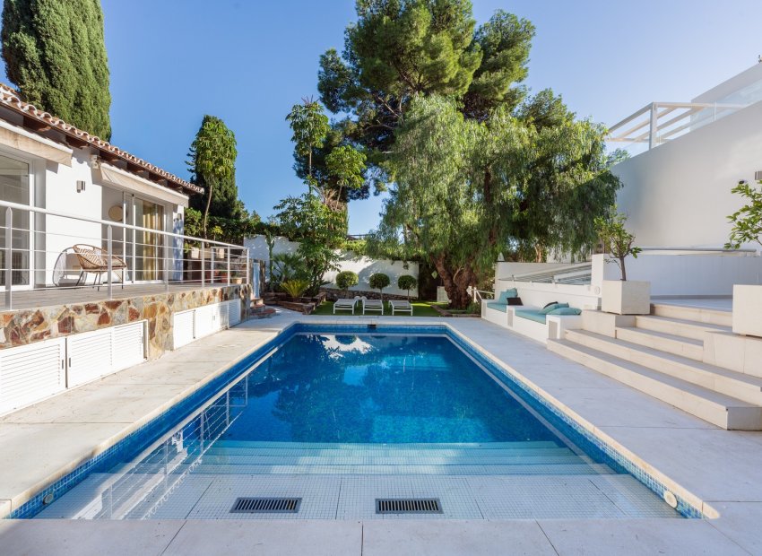 Herverkoop - Villa - Marbella - Nueva Andalucía