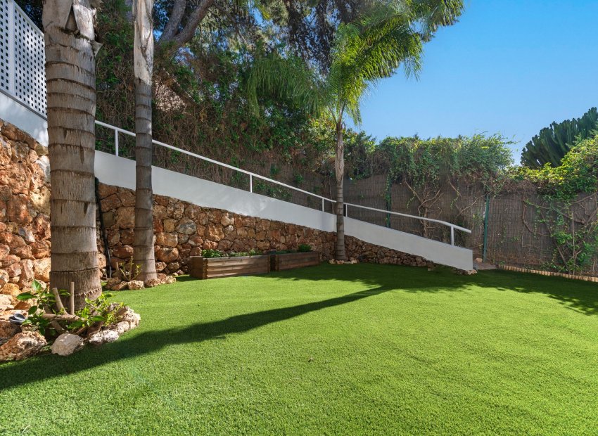 Herverkoop - Villa - Marbella - Nueva Andalucía