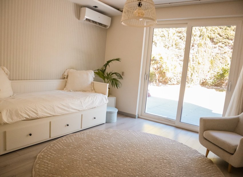 Herverkoop - Villa - Marbella - Nueva Andalucía