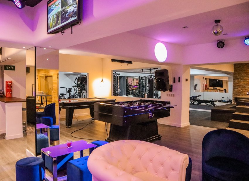 Herverkoop - Villa - Marbella - Nueva Andalucía