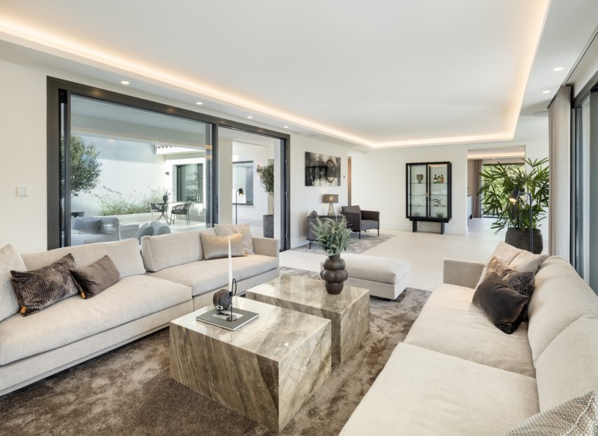 Herverkoop - Villa - Marbella - Nueva Andalucía