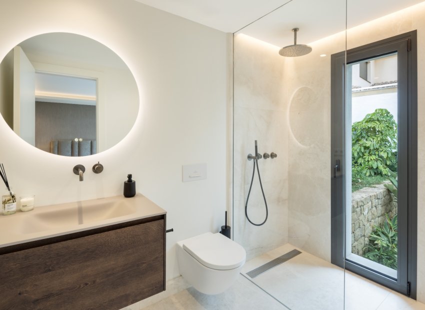 Herverkoop - Villa - Marbella - Nueva Andalucía