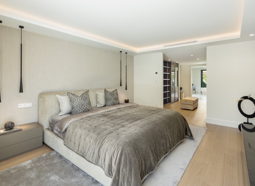 Herverkoop - Villa - Marbella - Nueva Andalucía