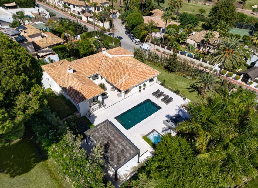 Herverkoop - Villa - Marbella - Nueva Andalucía