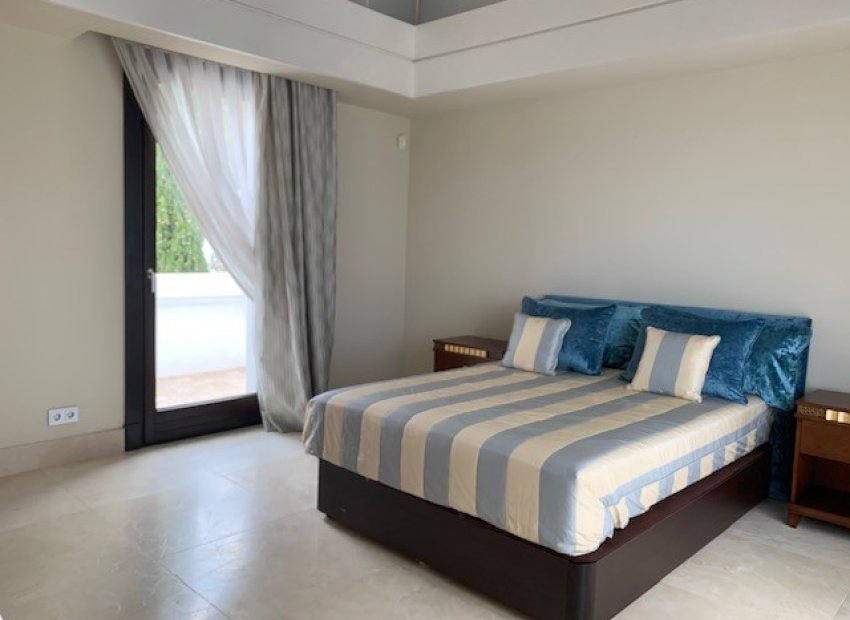 Herverkoop - Villa - Marbella - Sierra Blanca