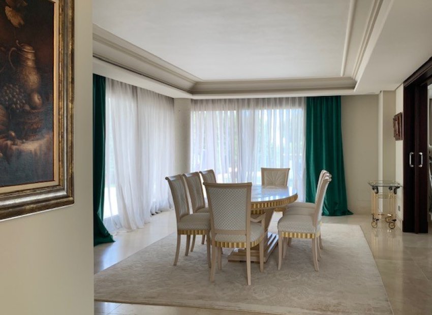 Herverkoop - Villa - Marbella - Sierra Blanca