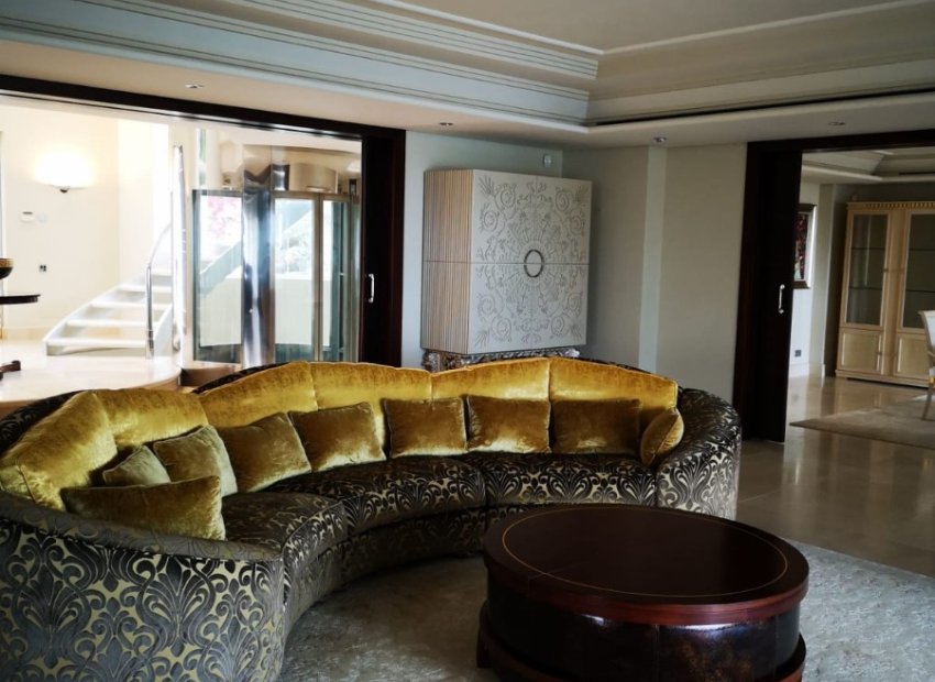 Herverkoop - Villa - Marbella - Sierra Blanca