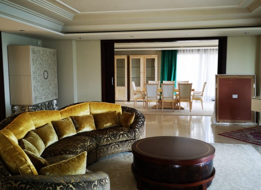 Herverkoop - Villa - Marbella - Sierra Blanca