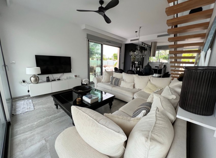 Herverkoop - Villa - Mil Palmeras - Costa Blanca