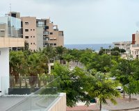 Herverkoop - Villa - Mil Palmeras - Costa Blanca