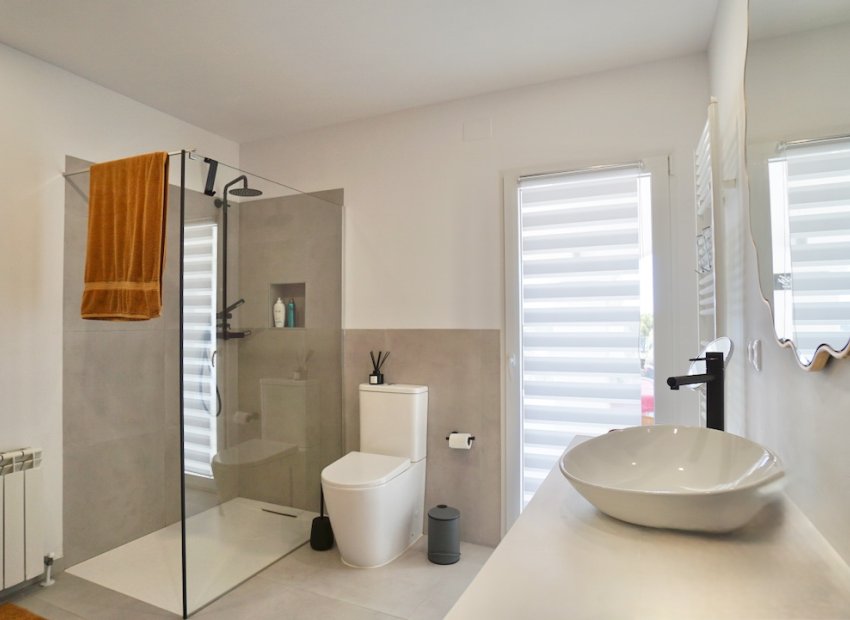 Herverkoop - Villa - Moraira - Benimeit