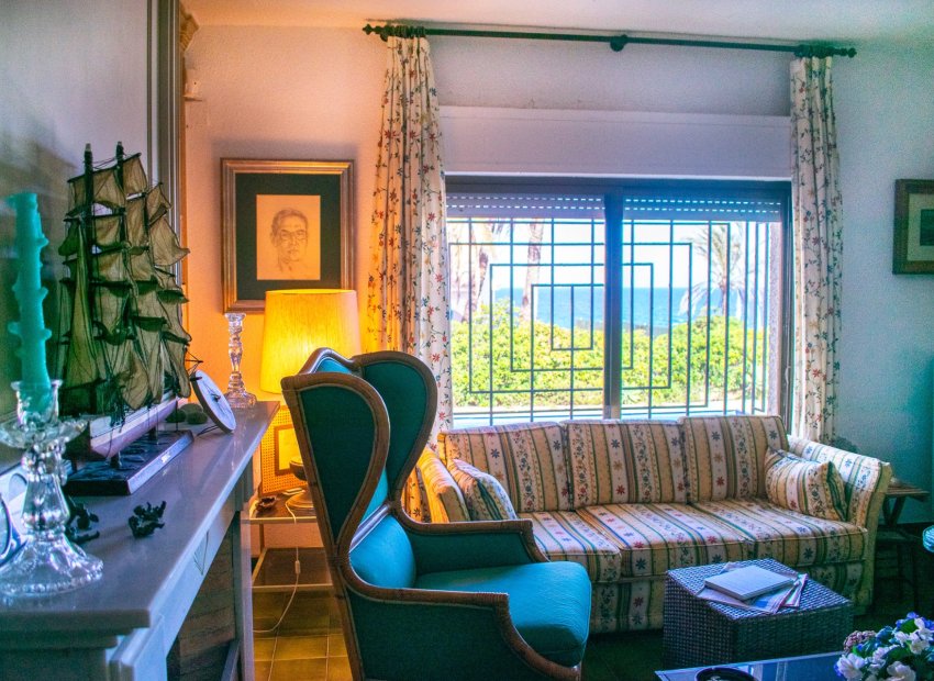 Herverkoop - Villa - Orihuela Costa - Cabo Roig