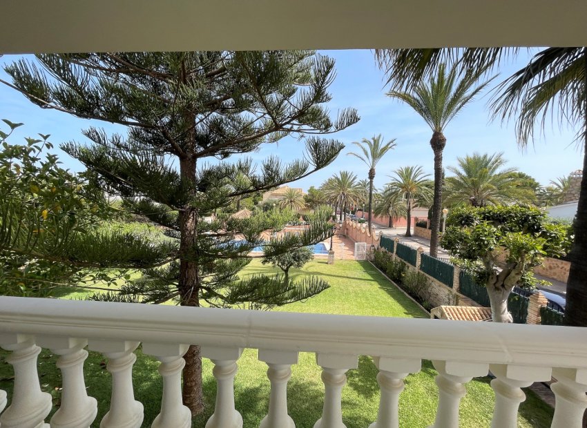 Herverkoop - Villa - Orihuela Costa - Cabo Roig