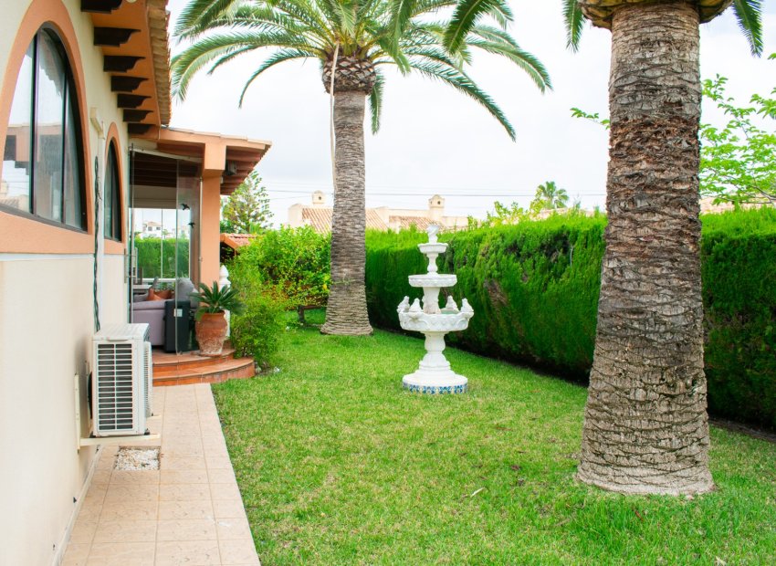 Herverkoop - Villa - Orihuela Costa - Cabo Roig