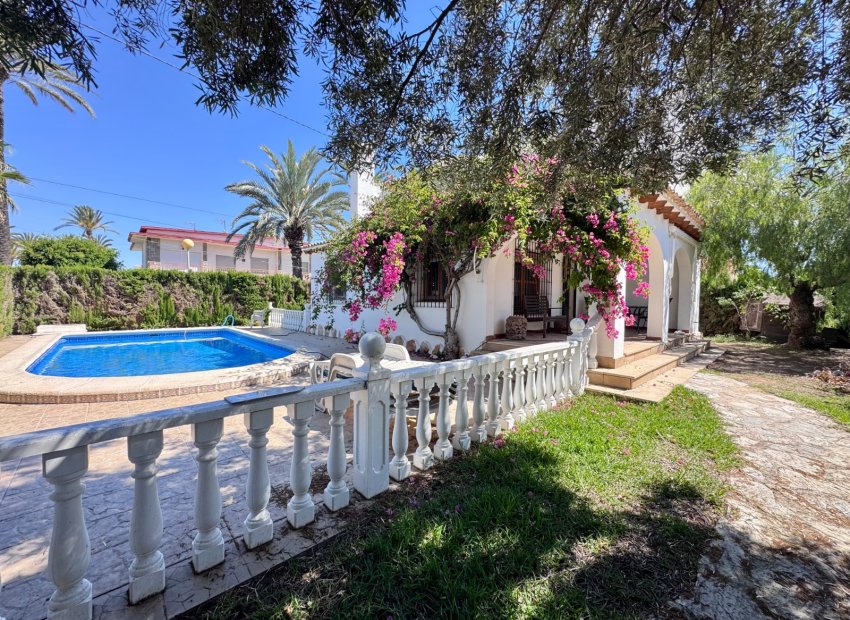 Herverkoop - Villa - Orihuela Costa - Cabo Roig