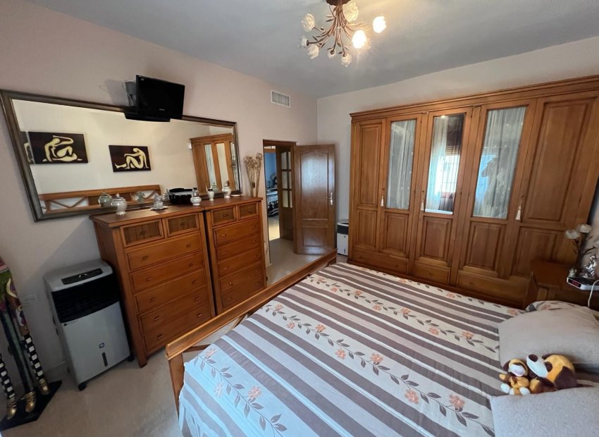 Herverkoop - Villa - Orihuela Costa - Campoamor