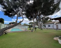Herverkoop - Villa - Orihuela Costa - Campoamor