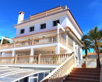 Herverkoop - Villa - Orihuela Costa - Campoamor