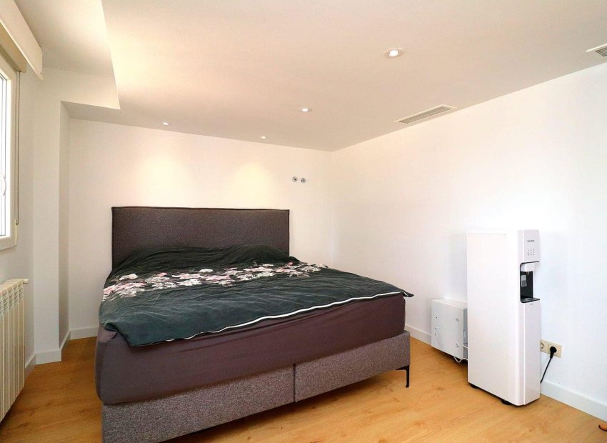 Herverkoop - Villa - Orihuela Costa - Campoamor