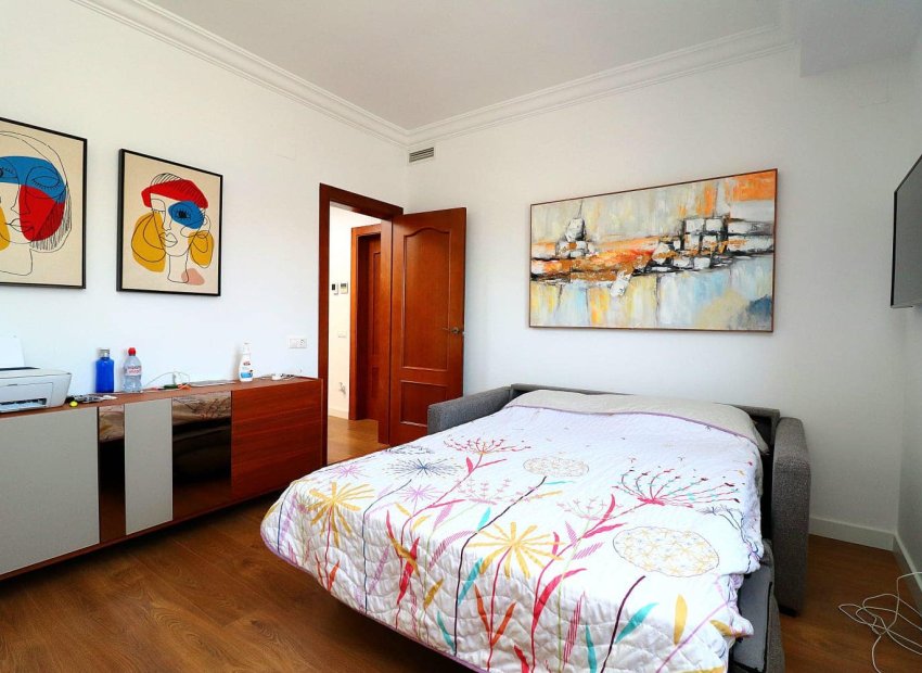 Herverkoop - Villa - Orihuela Costa - Campoamor