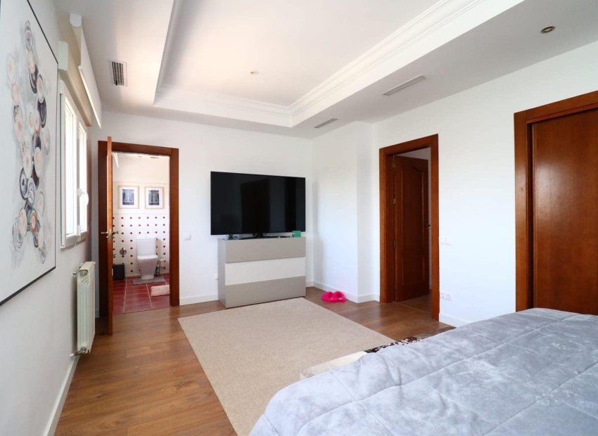 Herverkoop - Villa - Orihuela Costa - Campoamor