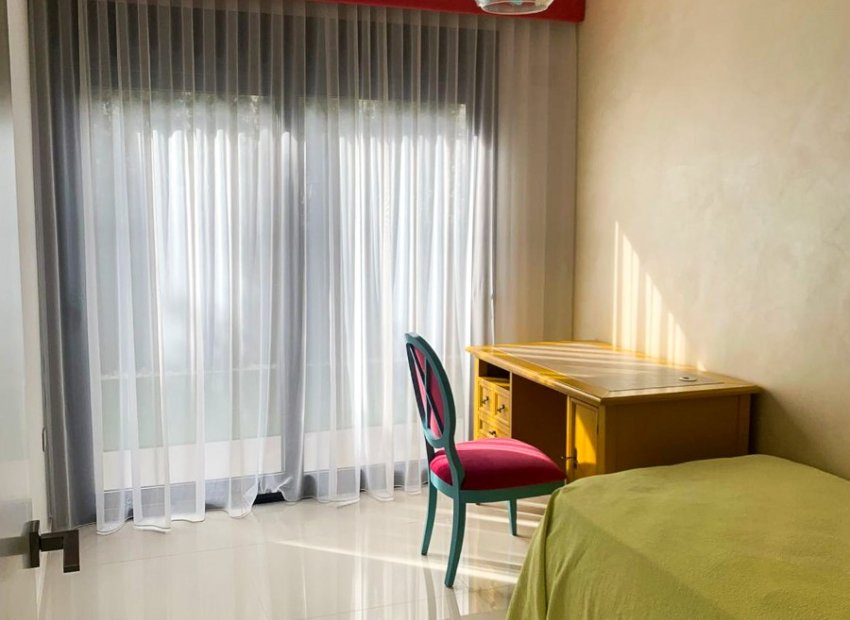 Herverkoop - Villa - Orihuela Costa - Campoamor