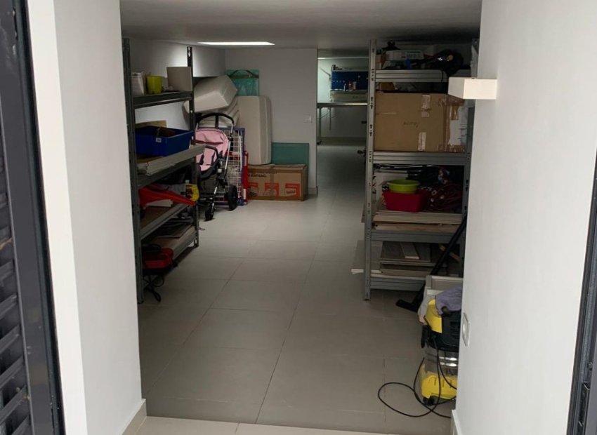 Herverkoop - Villa - Orihuela Costa - Campoamor