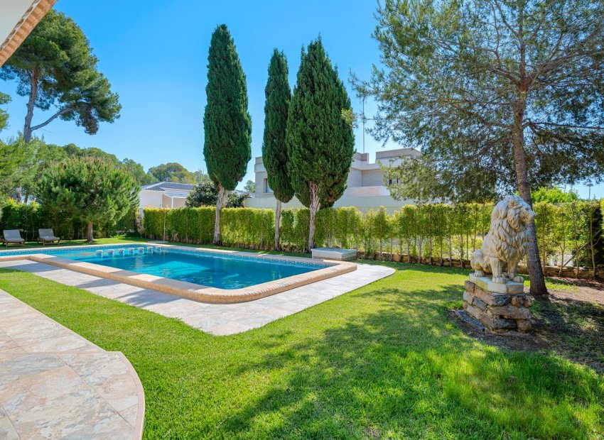 Herverkoop - Villa - Orihuela Costa - Dehesa de campoamor