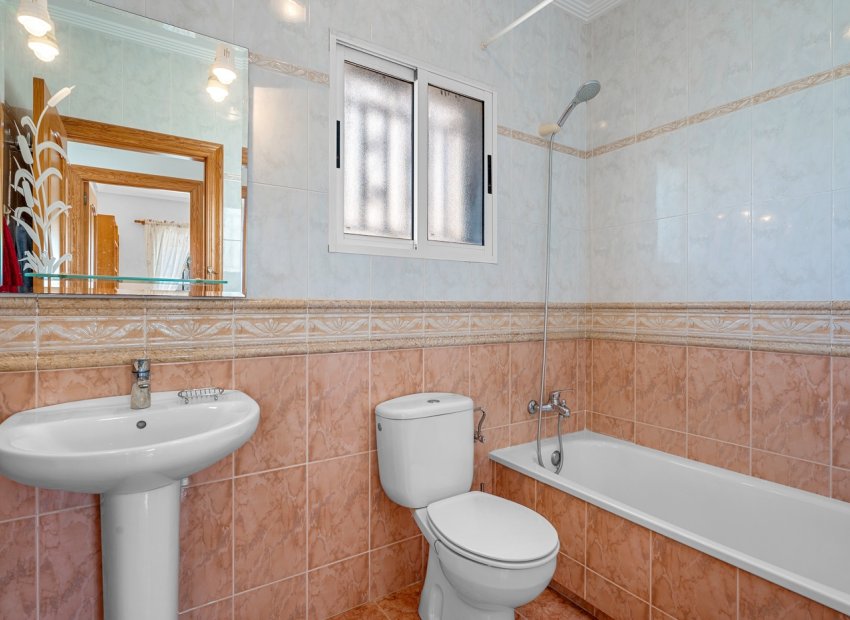 Herverkoop - Villa - Orihuela Costa - El Galan