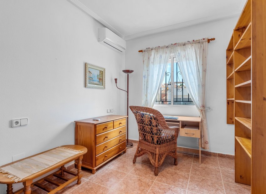 Herverkoop - Villa - Orihuela Costa - El Galan