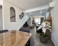 Herverkoop - Villa - Orihuela Costa - La Zenia