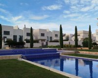 Herverkoop - Villa - Orihuela Costa - La Zenia