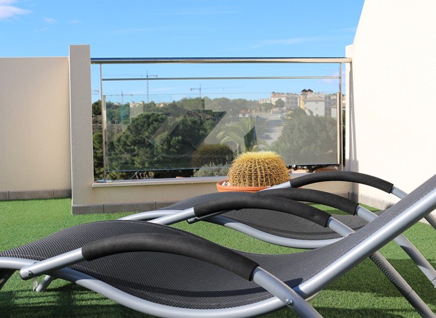 Herverkoop - Villa - Orihuela Costa - La Zenia