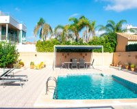 Herverkoop - Villa - Orihuela Costa - La Zenia