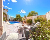 Herverkoop - Villa - Orihuela Costa - La Zenia