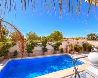 Herverkoop - Villa - Orihuela Costa - La Zenia