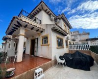 Herverkoop - Villa - Orihuela Costa - La Zenia