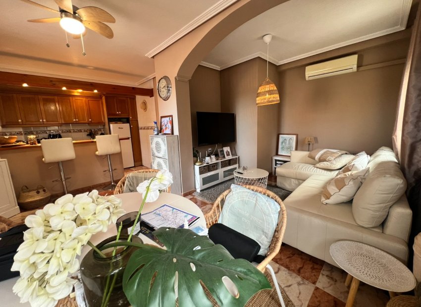 Herverkoop - Villa - Orihuela Costa - La Zenia