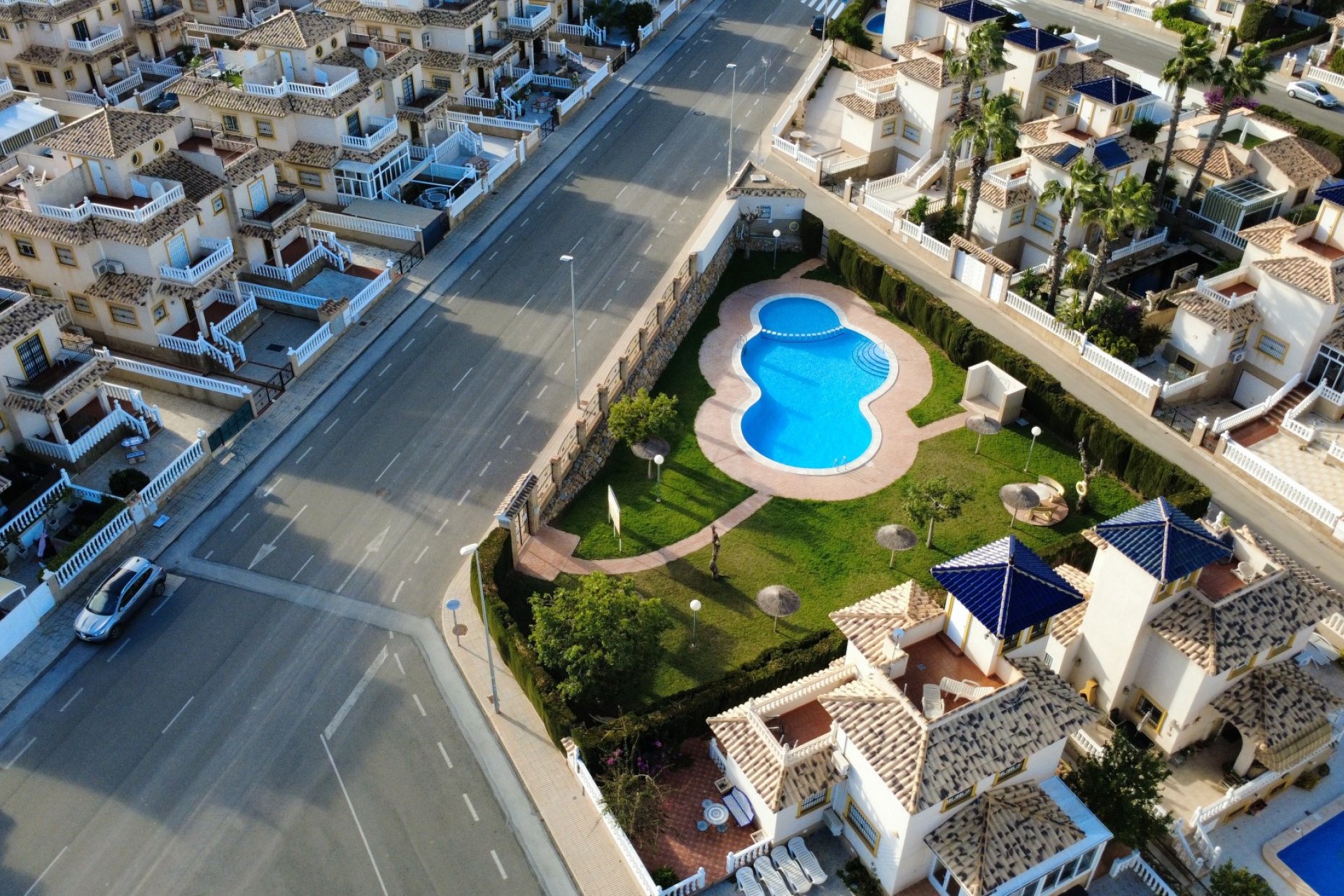 Herverkoop - Villa - Orihuela Costa - La Zenia