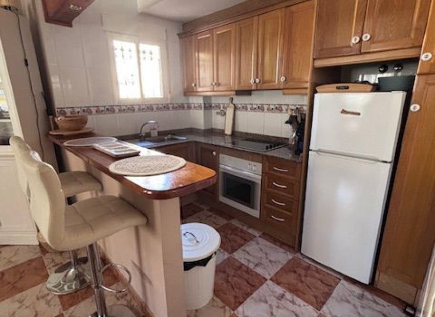 Herverkoop - Villa - Orihuela Costa - La Zenia